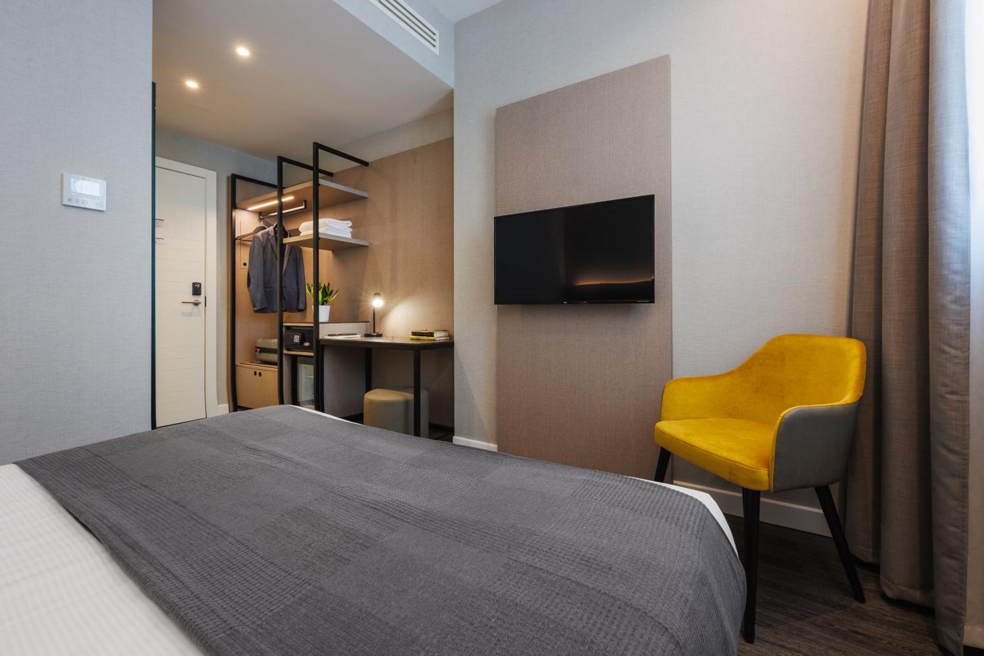 Ih Hotels Milano Centrale Exteriör bild
