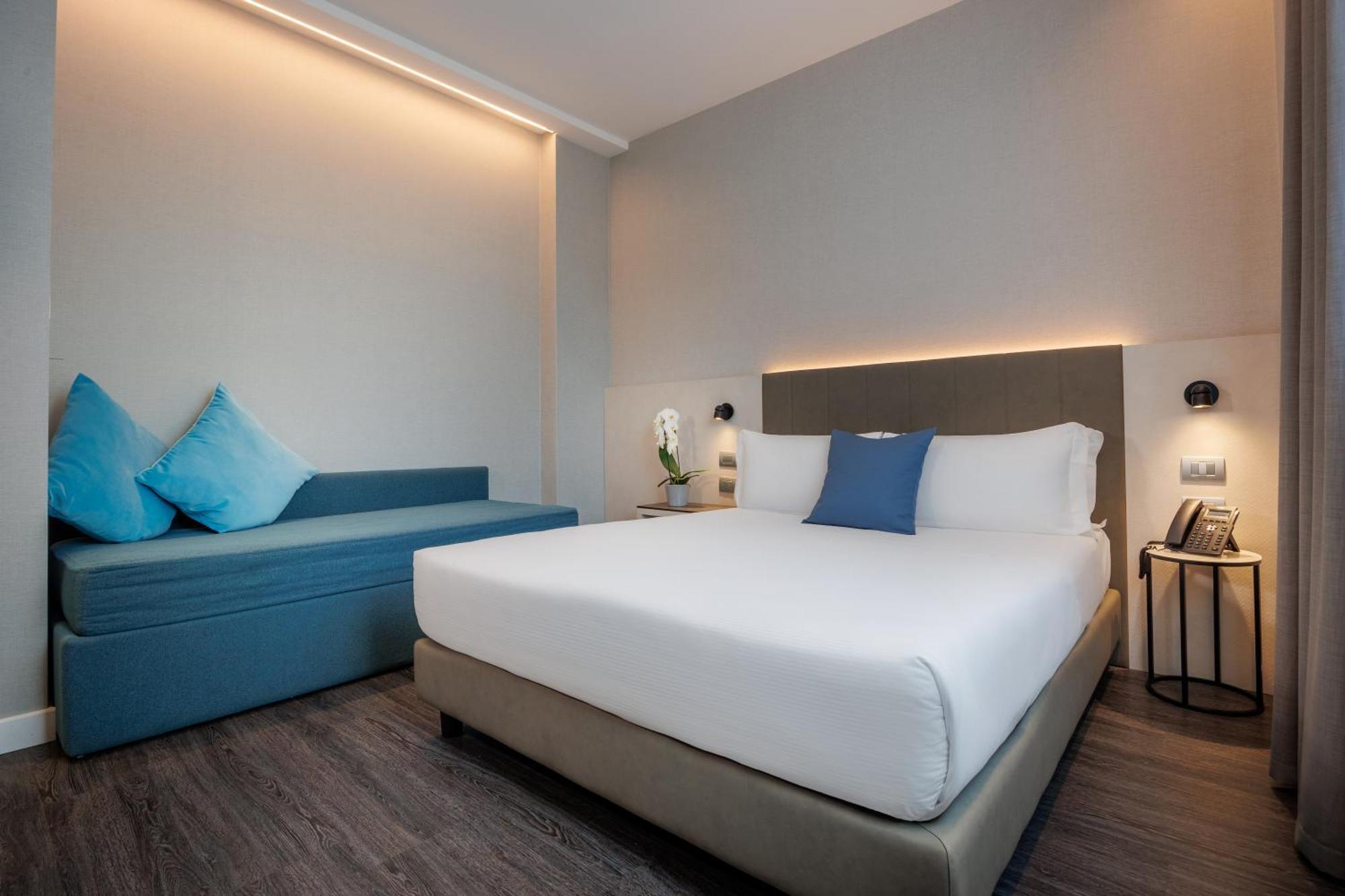 Ih Hotels Milano Centrale Exteriör bild
