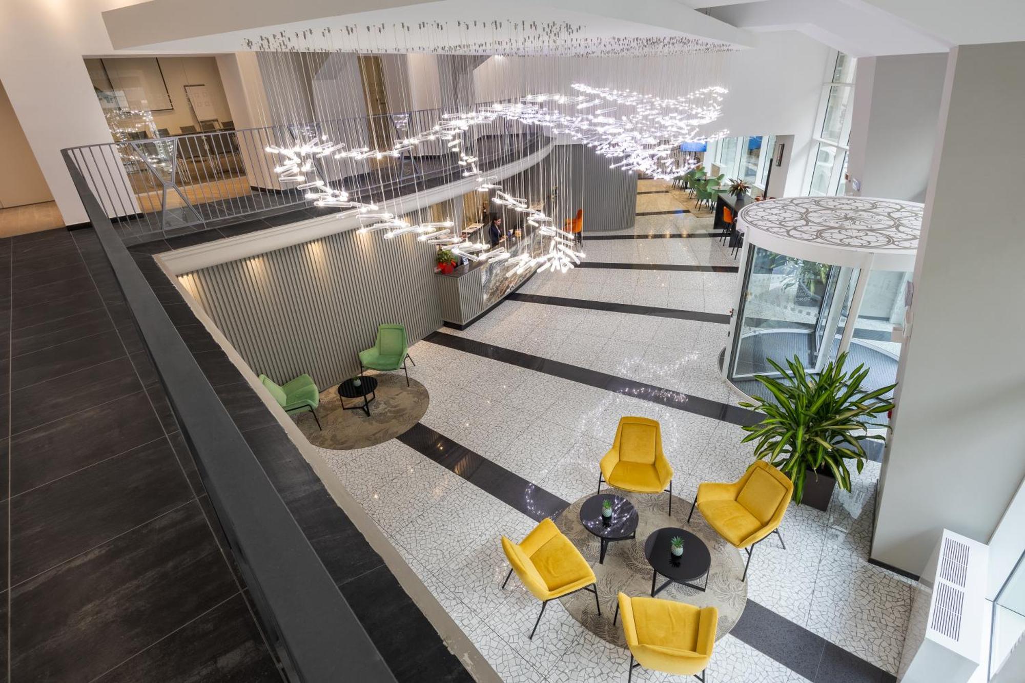 Ih Hotels Milano Centrale Exteriör bild
