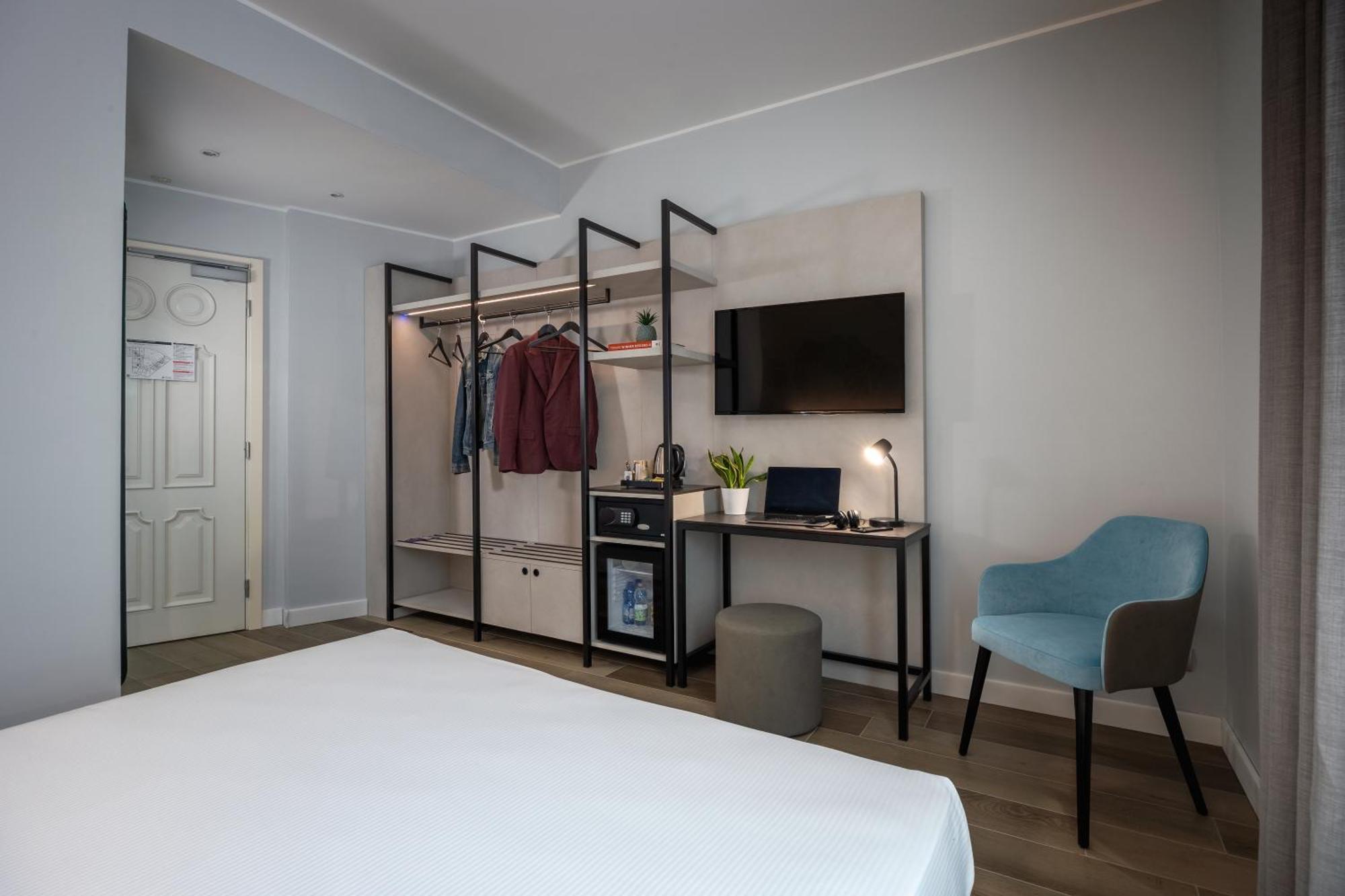 Ih Hotels Milano Centrale Exteriör bild