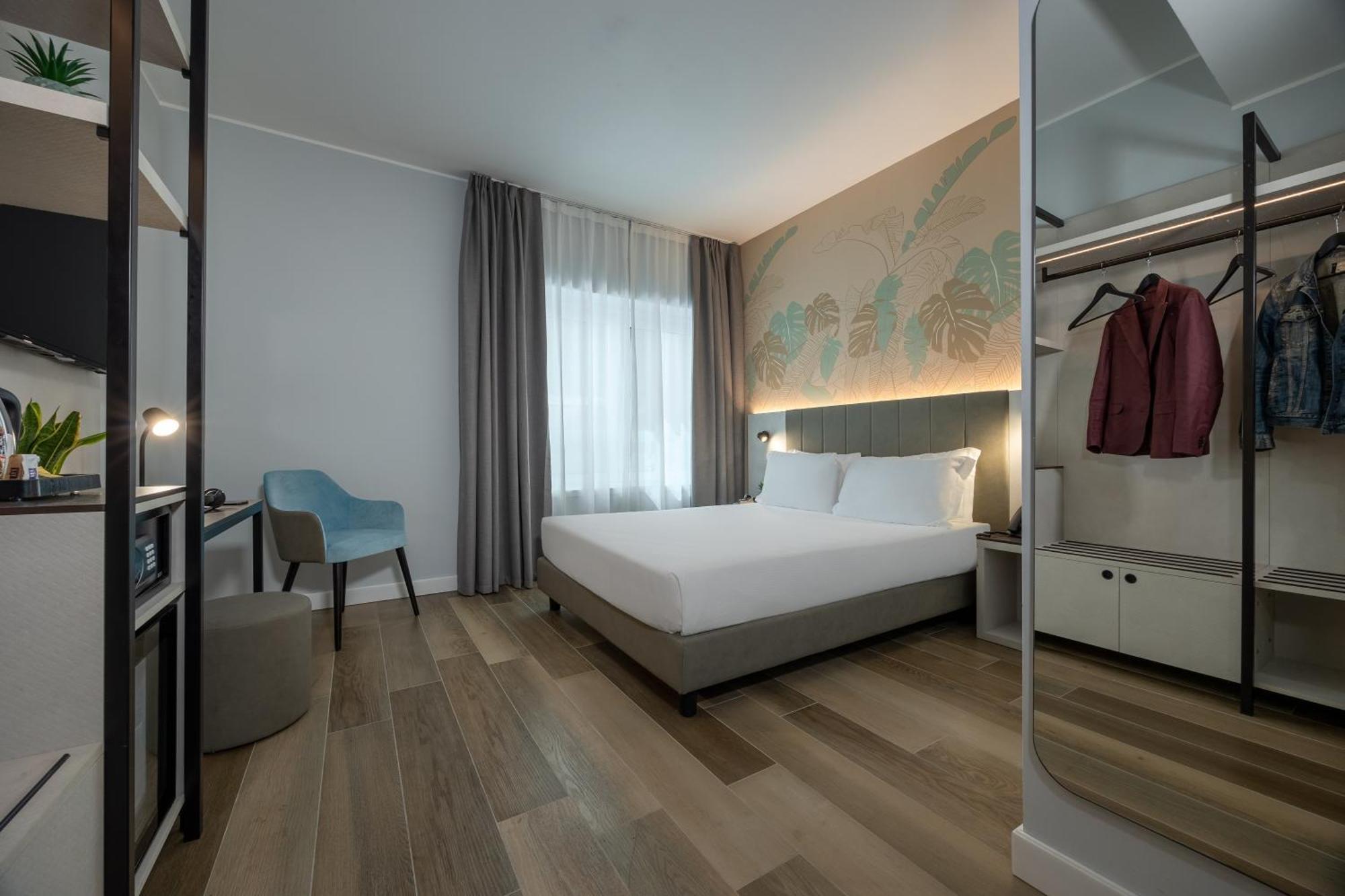 Ih Hotels Milano Centrale Exteriör bild